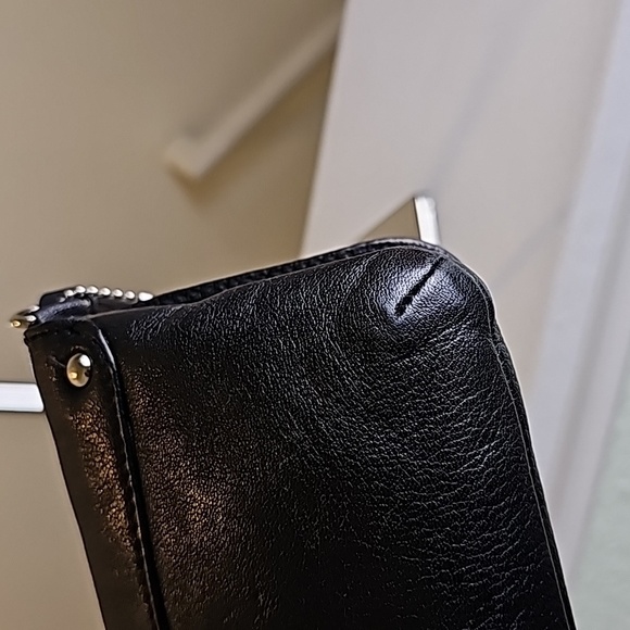 Coach Black Pleated Leather Convertible Minibag/Wristlet Silvertone HDWR VGUC - Picture 9 of 16